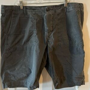 Dark gray Lucky brand size 40 shorts.